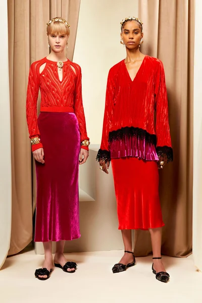 Look 18